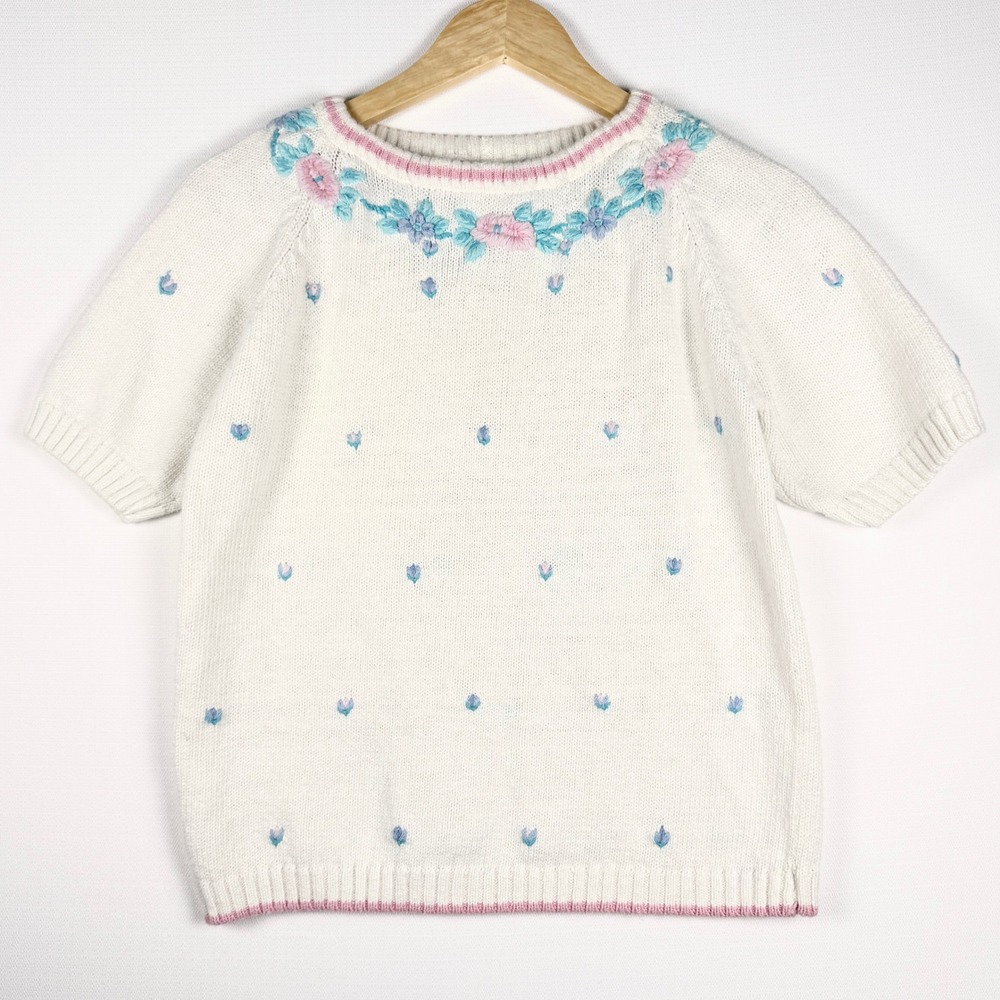 Vintage Floral Embroidered Knit Sweater‎ Cream S/M Cottagecore Grandma Feminine